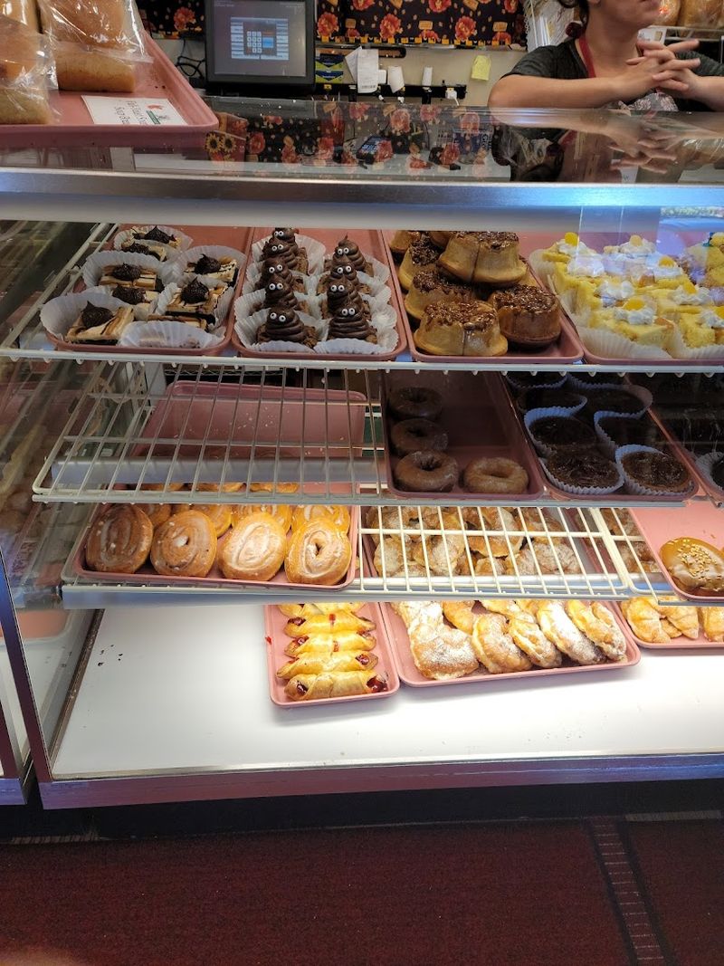 Kiedrowski's Simply Delicious Bakery - Amherst, Ohio