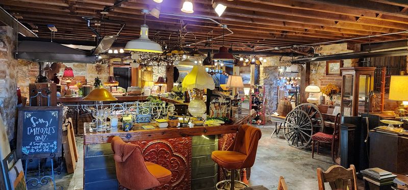 Why Antique Lovers Keep Coming Back