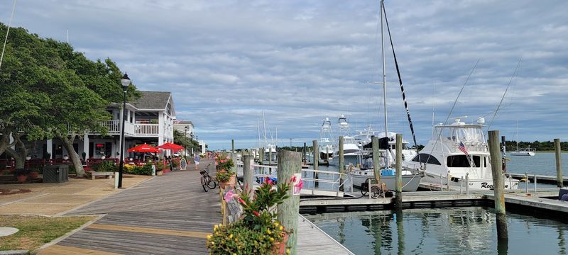 North Carolina Mountain and Coastal Stops That Belong on Every Traveler’s List 13 Beaufort - North Carolina