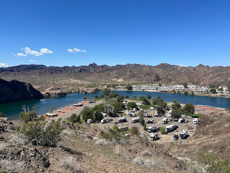 Proximity to Parker and Local Dining