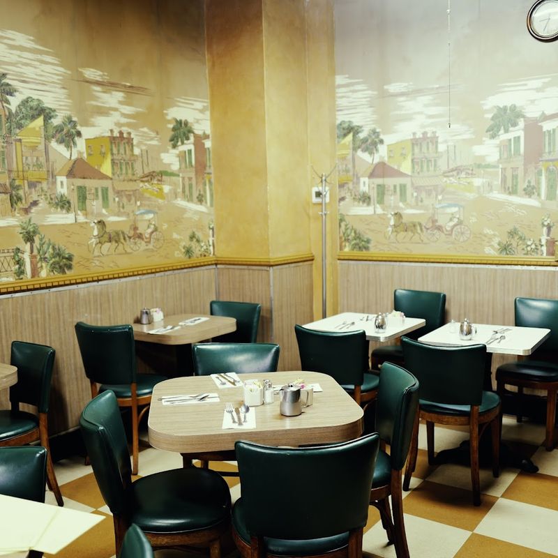 Service That's Fast, Friendly, and Unapologetically New York