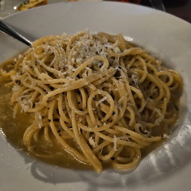 Fettuccine Alfredo — A Fan Favorite for Delivery Too