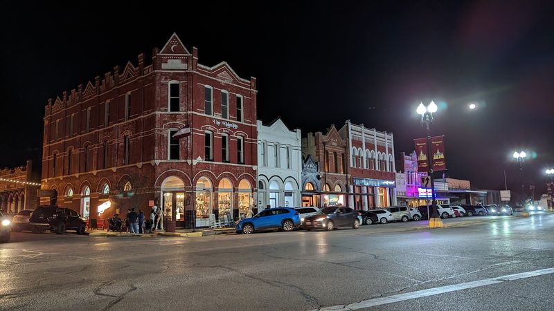 Small Business Culture and Local Entrepreneurship