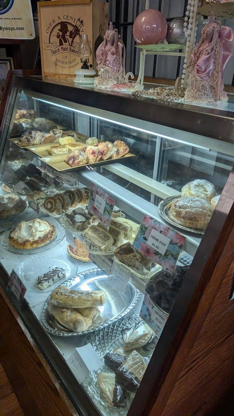 A Tennessee Small-Town Bakery Offering a Delicious Breakfast for Less Than $7 10 German Specialty Pastries