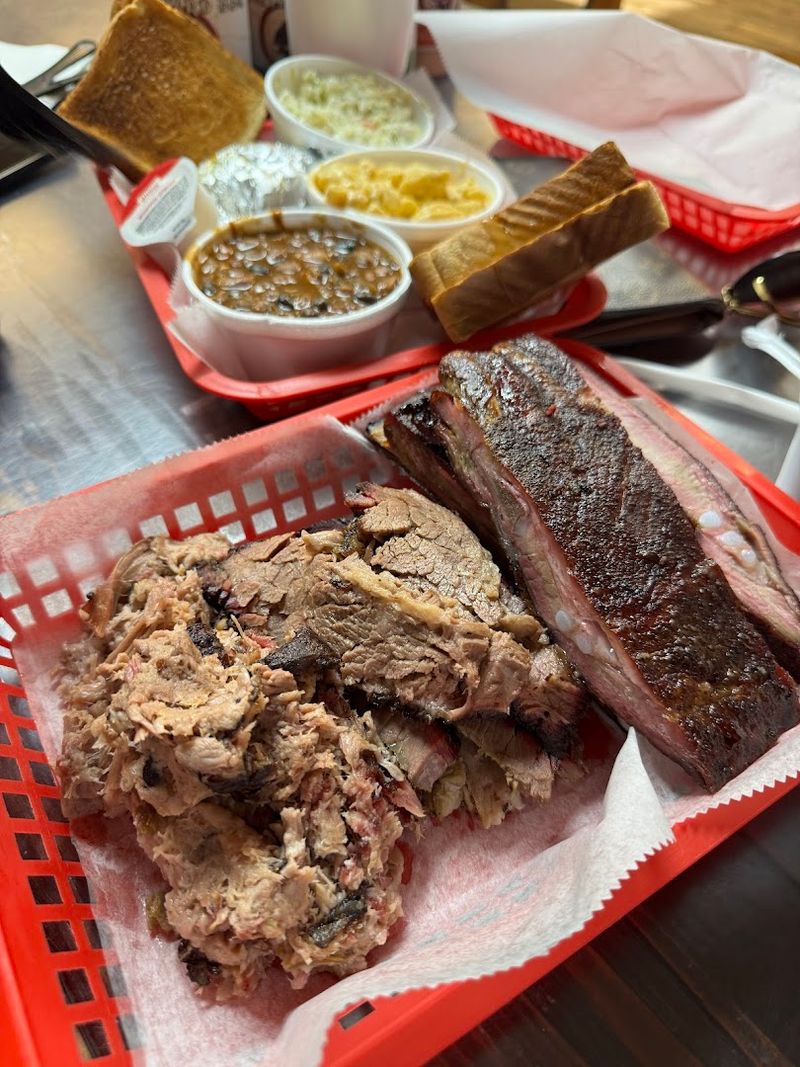 This Small Family-Owned BBQ Spot In Florida Is One Of The Best In America 8 Banana Pudding and Cobblers Worth Saving Room For