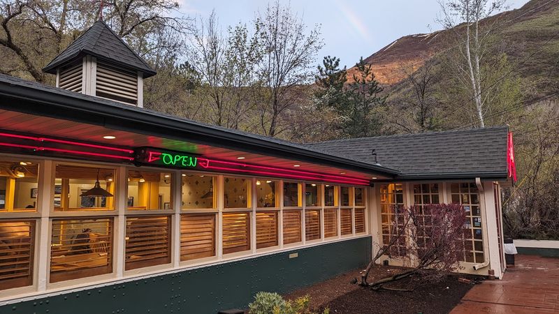 Ruth's Diner - Emigration Canyon, Utah