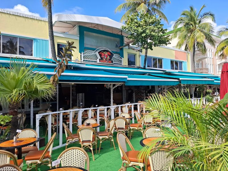 Mango's South Beach - Miami Beach, Florida