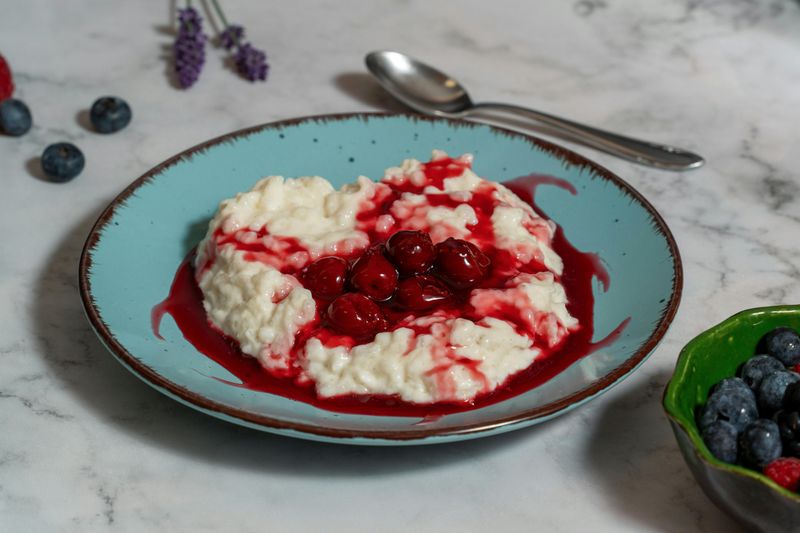 21 foods people only defend because someone in their family made them really well 14 Rice pudding
