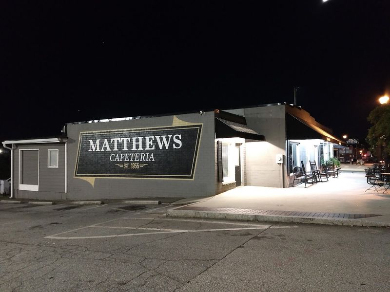 Matthews Cafeteria - Tucker, Georgia