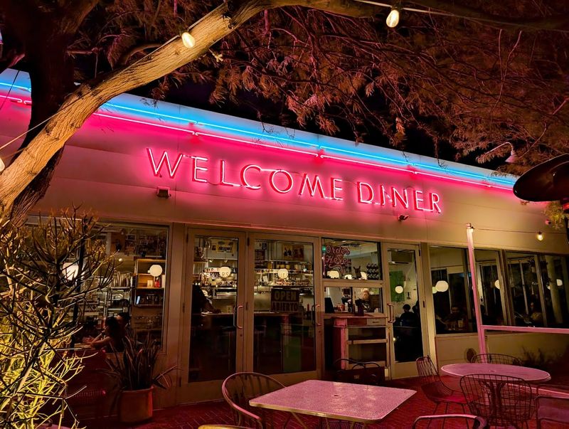Welcome Diner - Phoenix, Arizona