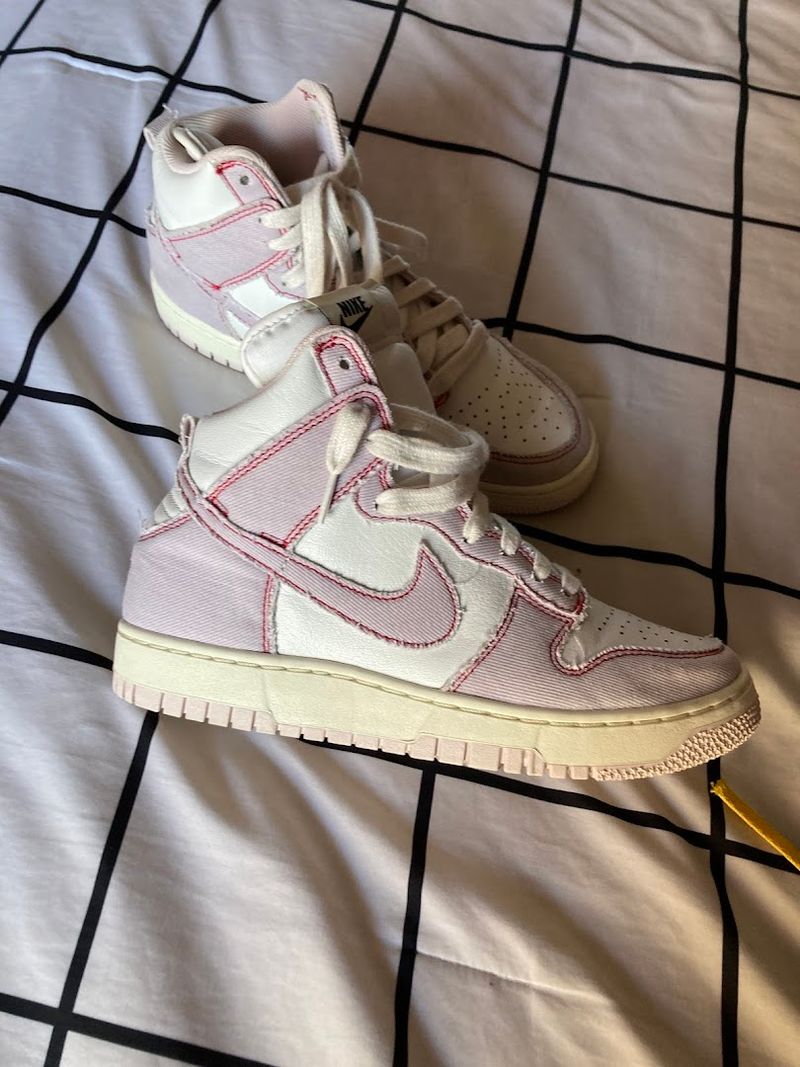 A huge Arizona thrift store where $35 fills your cart 8 Shoes and Accessories Worth Hunting For