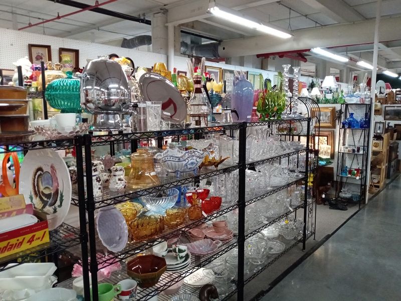 Colorful Glassware That Lights Up the Shelves