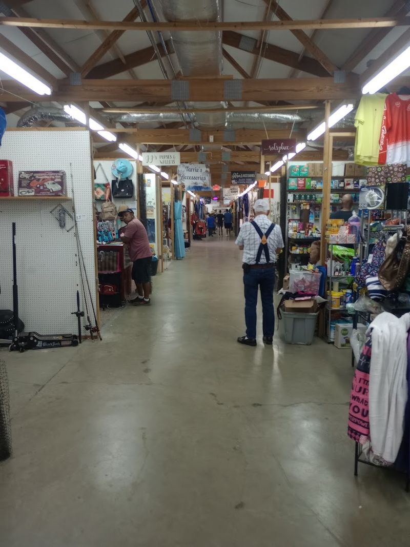 Tri-Cities Flea Market - Bluff City, Tennessee