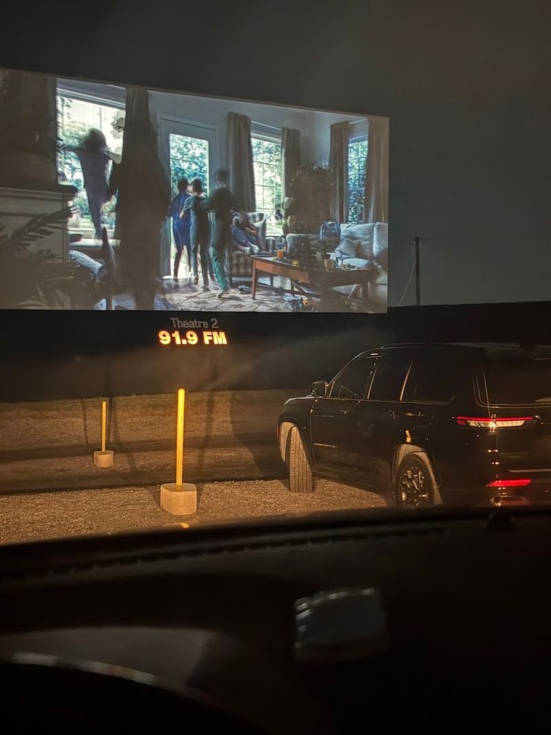 FM Radio Sound That Fills Your Whole Car