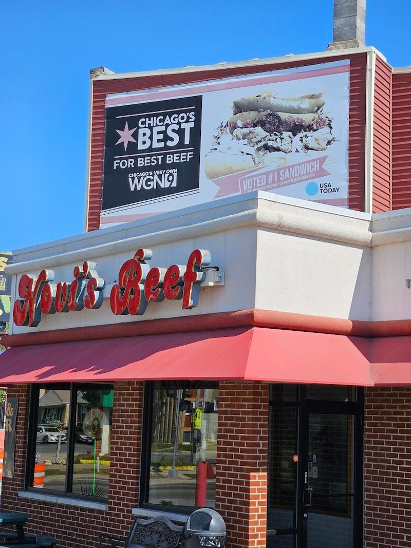 Novi's Beef - Berwyn, Illinois