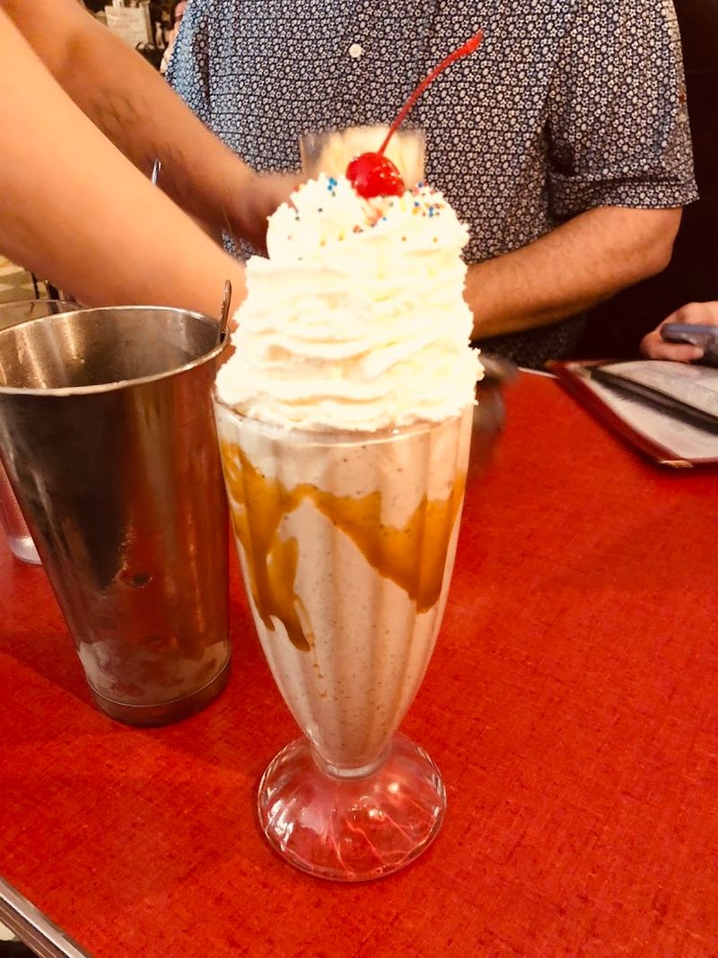 Old-Fashioned Ice Cream Floats With Endless Flavor Options