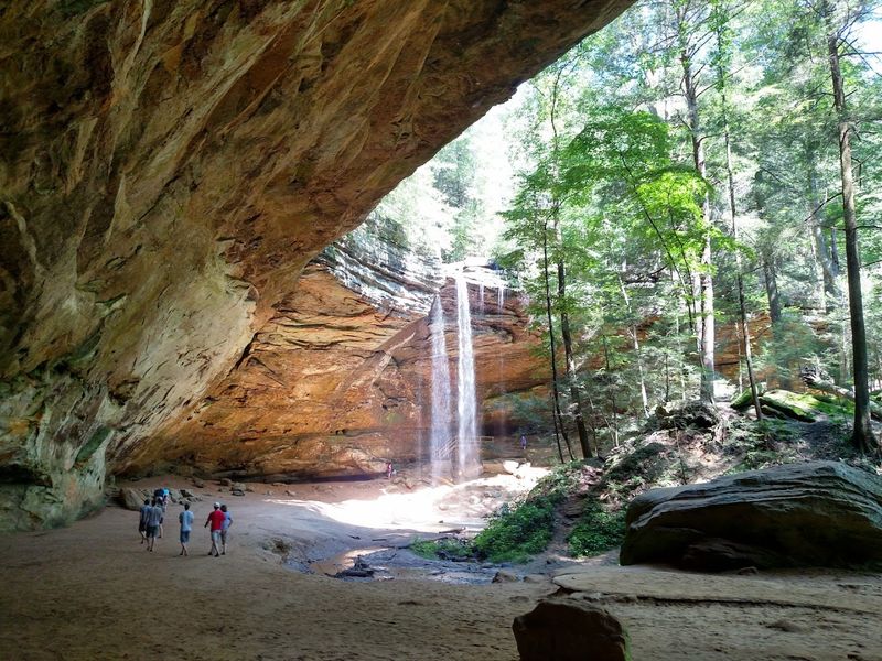 Hidden Waterfalls in Ohio That Are So Scenic You’ll Think You’re Dreaming 5 Ash Cave - South Bloomingville, Ohio