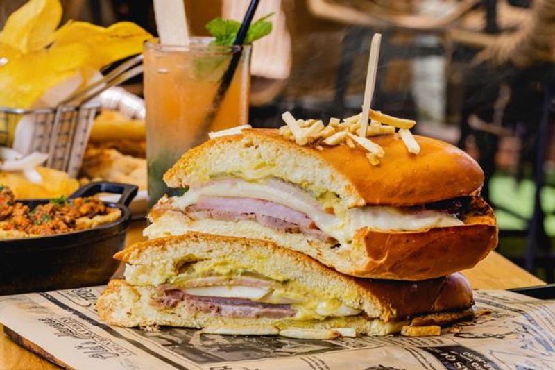 Old's Havana Cuban Bar & Cocina - Miami, Florida