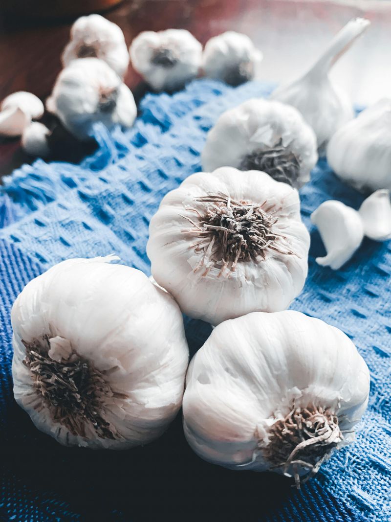 20 Foods That Still Define Traditional Home Cooking 10 Garlic
