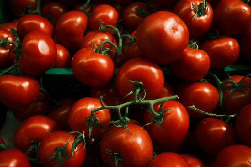 22 Foods People Keep Buying - Even When Prices Keep Rising 14 Tomatoes