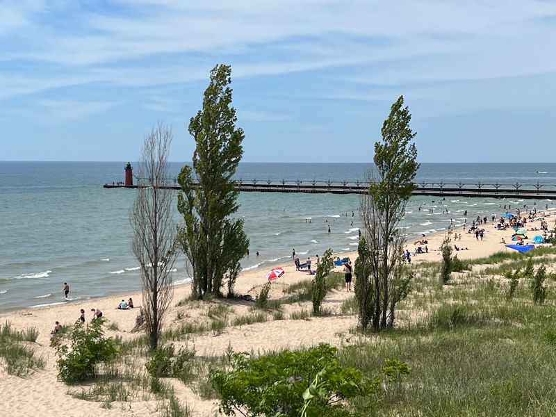 Van Buren St. Overlook and Beach Access - South Haven, Michigan