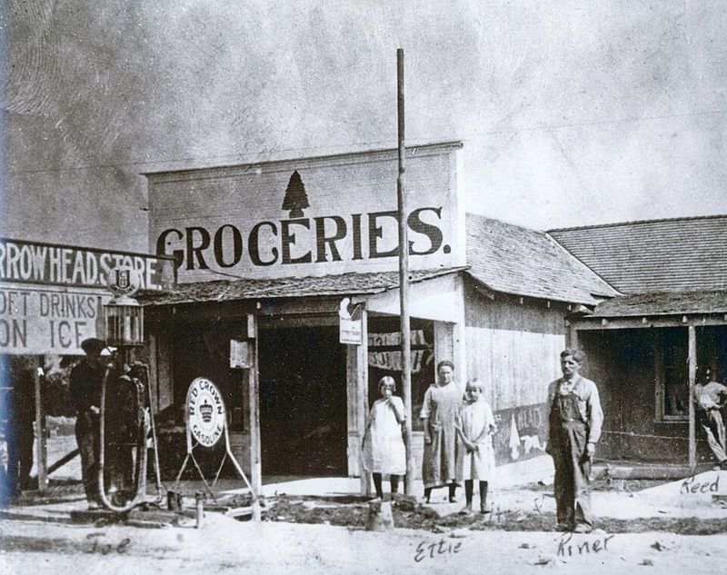 Vintage grocery items