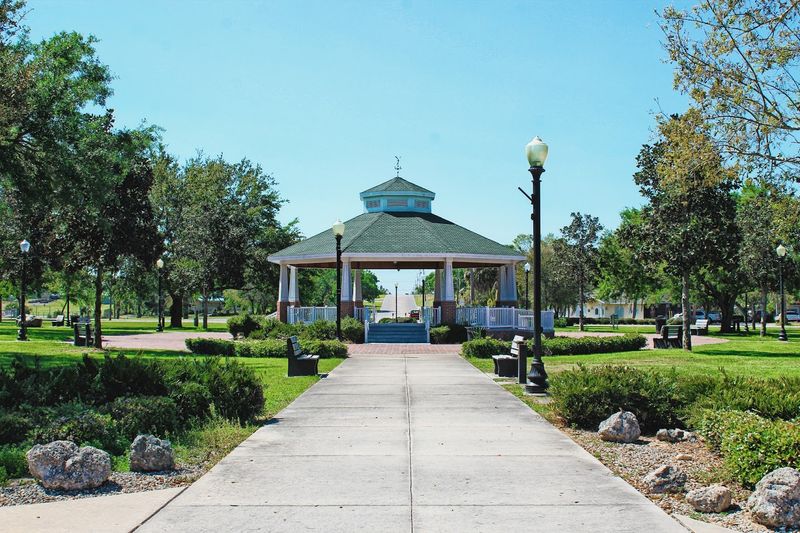 A Tight-Knit Community That Welcomes Newcomers