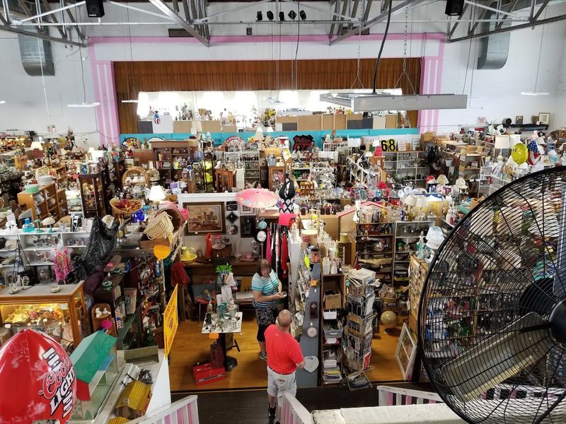 Over 100 Vendor Booths with Something for Everyone