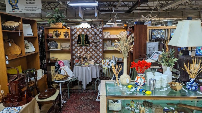 Vintage Dinnerware and Rare Kitchen Finds