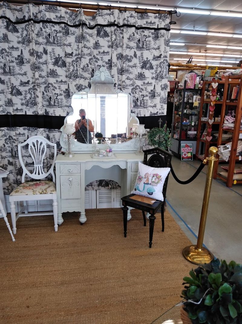 Vintage Furniture That Tells a Story