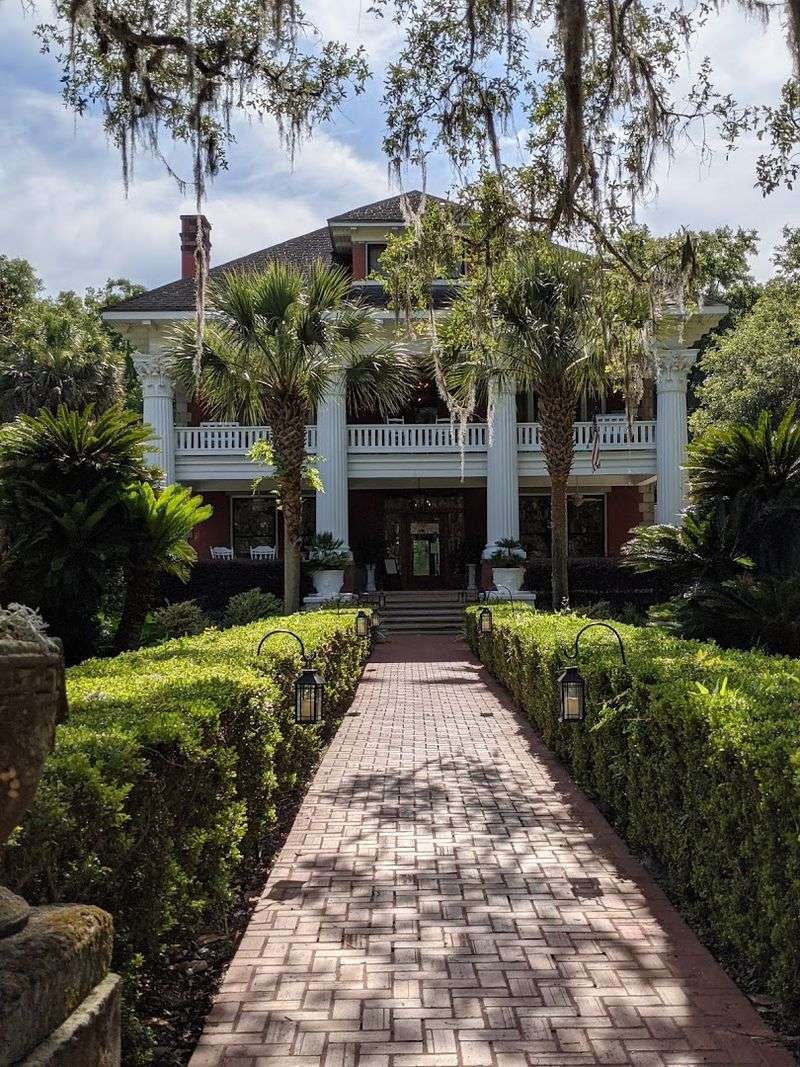 The Herlong Mansion Bed and Breakfast