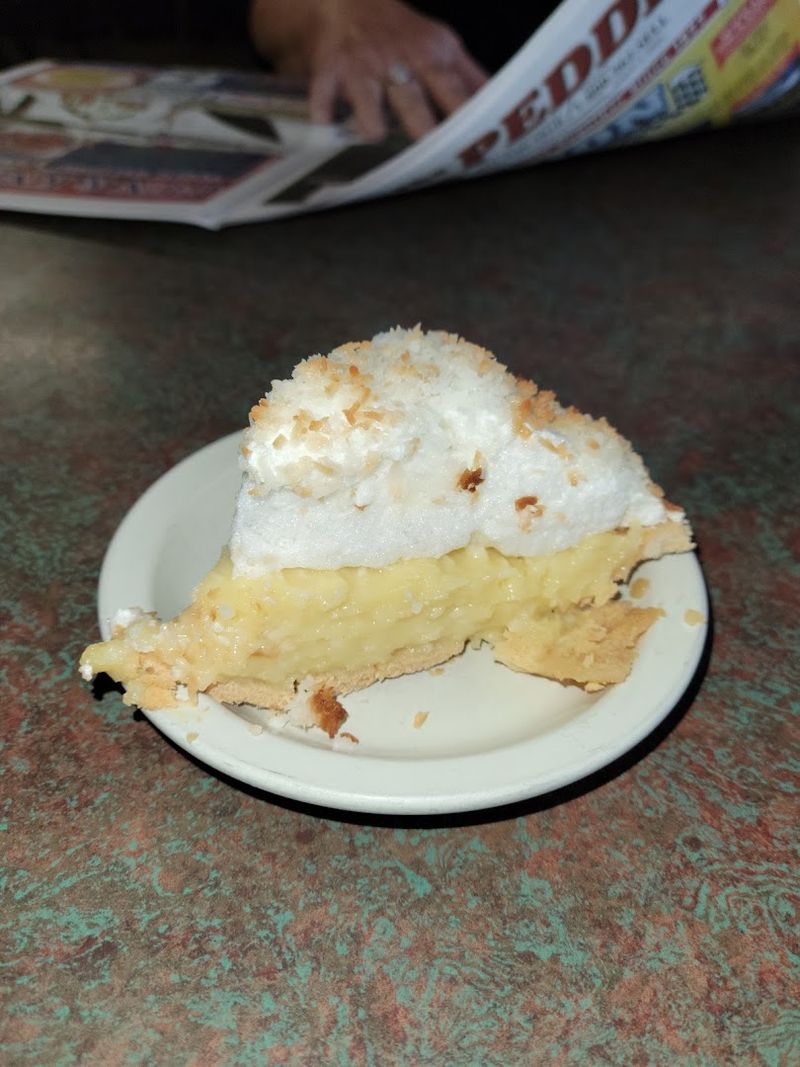 The Best Homemade Pies In Tennessee Come From This Old-Fashioned Restaurant 4 Coconut Pie That Even the Owner Brags About