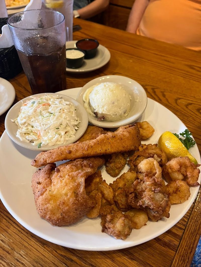 Pick 3 Fried Seafood Platter