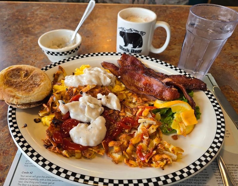 Sweet Tea and Coffee That Complete the Meal