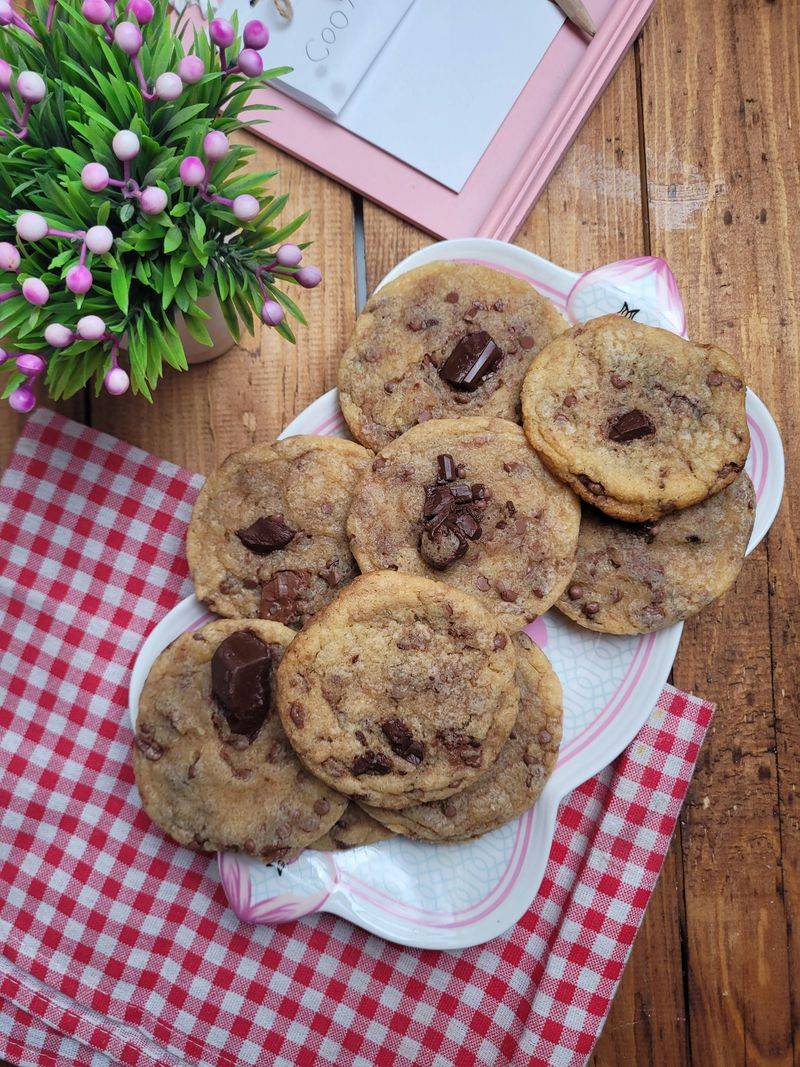 Chocolate Chip Cookies