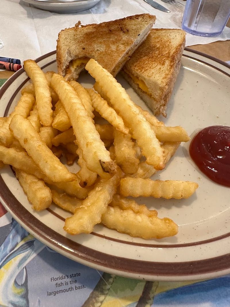 Soups and Sandwiches That Deserve More Credit