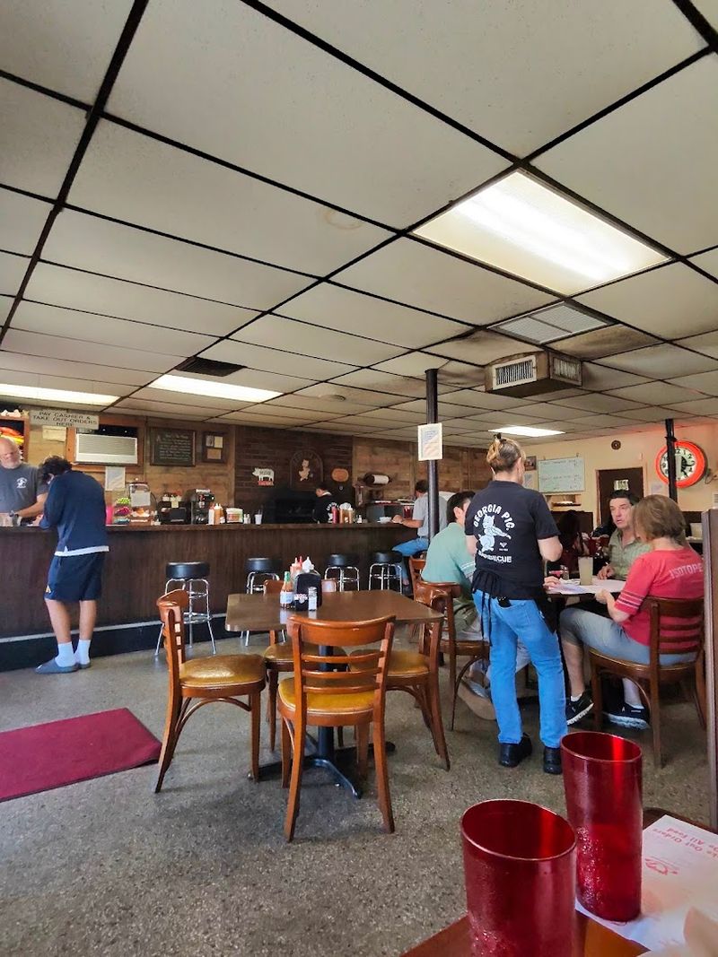 Old-School Atmosphere That Feels Like a Time Machine