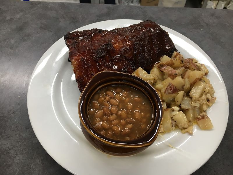 Prime Rib That Earns Its Own Fan Club