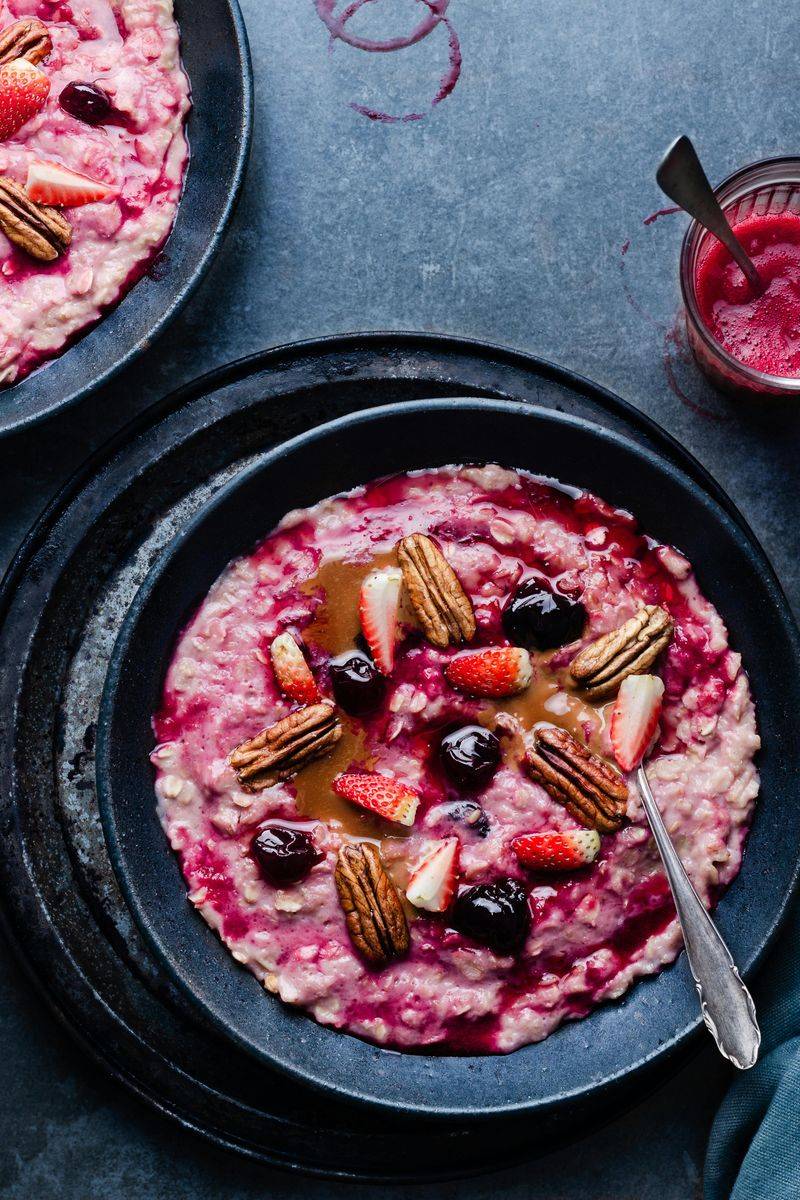 23 Foods That Many People Think Are Healthy - But Often Aren’t 8 Flavored oatmeal