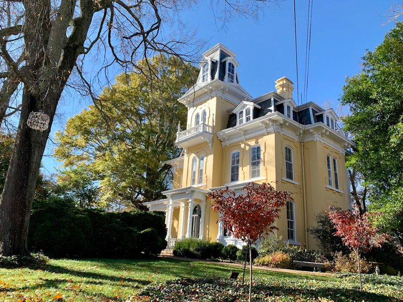 Proximity to Charlotte Without the Charlotte Price Tag