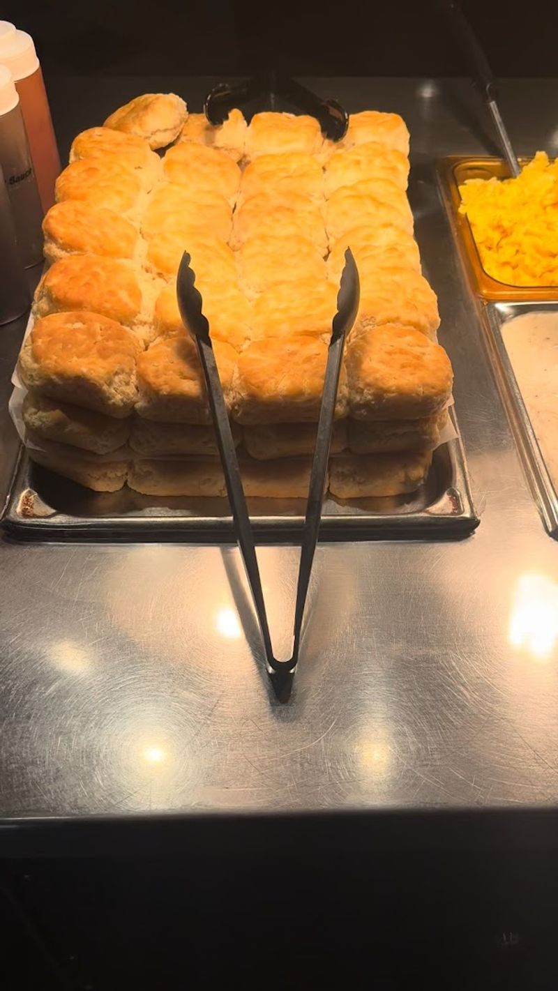 People Drive For Hours To Try The Meatloaf At This Virginia Buffet Restaurant 6 Fresh-Baked Bread That Fills the Room With Warmth