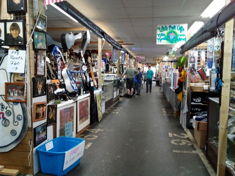 Puppies and Pet Booths