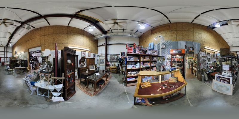 Multiple Vendors Under One Roof