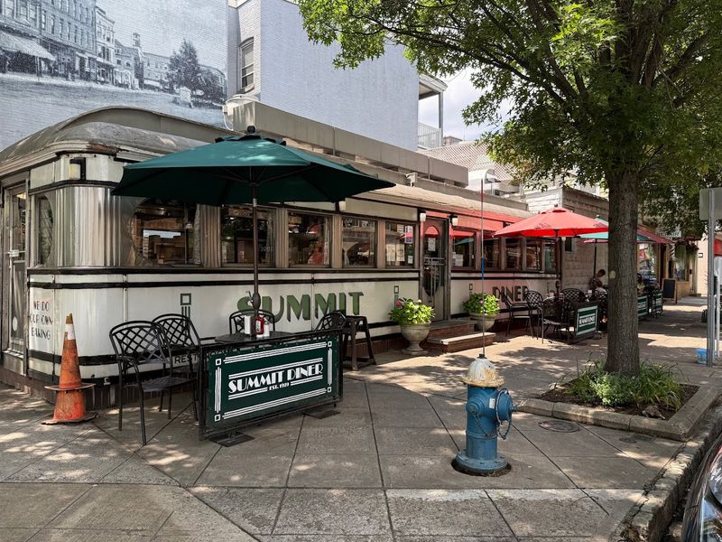 Summit Diner - Summit, New Jersey