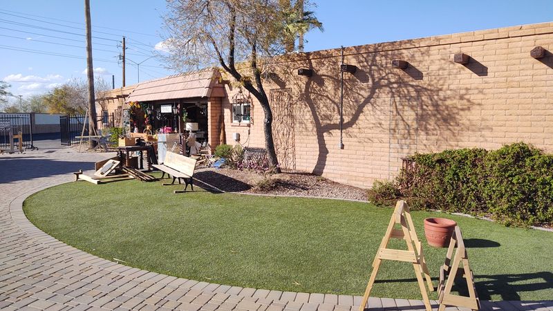 An On-Site Greenhouse That Adds a Unique Touch