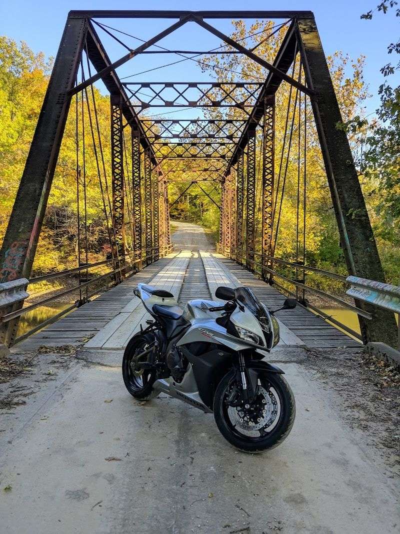 Why the Airtight Bridge Keeps Drawing Visitors Back