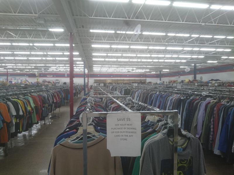 Color-Tag Sales That Make Bargains Even Better