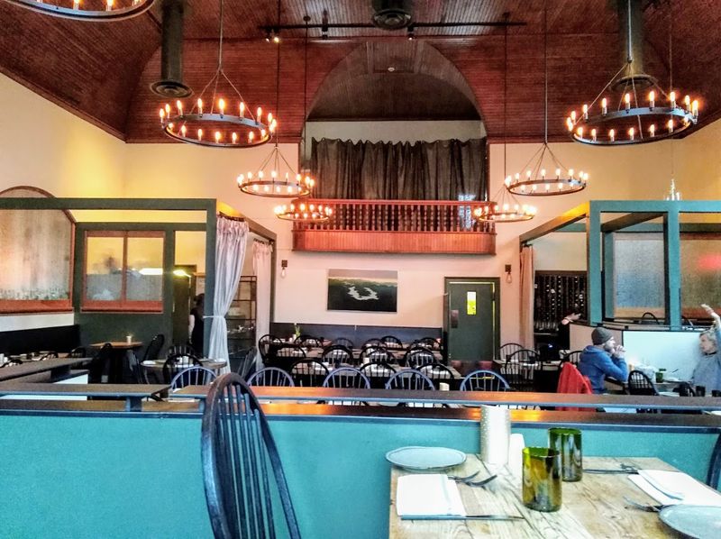 Beekman Arms Historic Inn