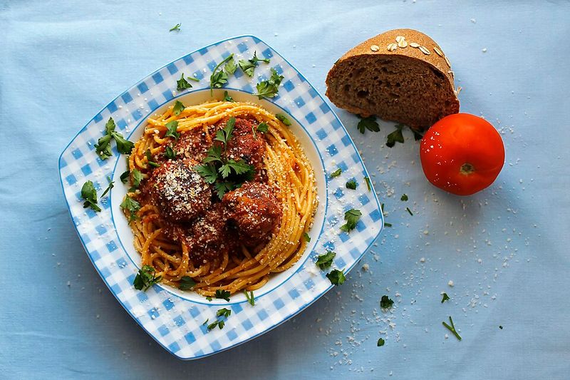 Spaghetti and meatballs