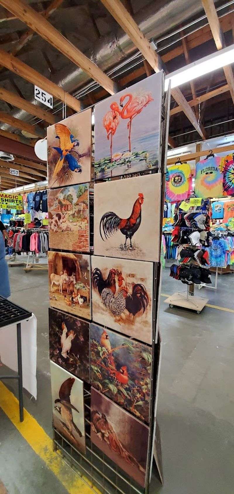 Vintage Collectibles and Antiques for Serious Shoppers